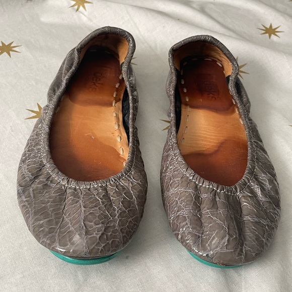 Tieks Embossed Croc Gray Leather Ballet Flats Size 7 - Picture 1 of 12